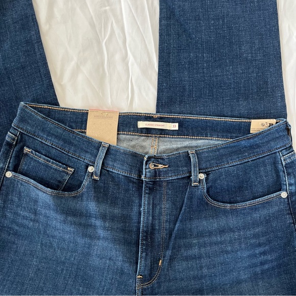 Levi's Straight Blue Jeans - Picture 3 of 5